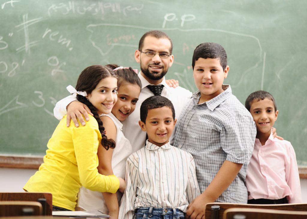 How much to gift teachers for the holidays: a stress-free guide