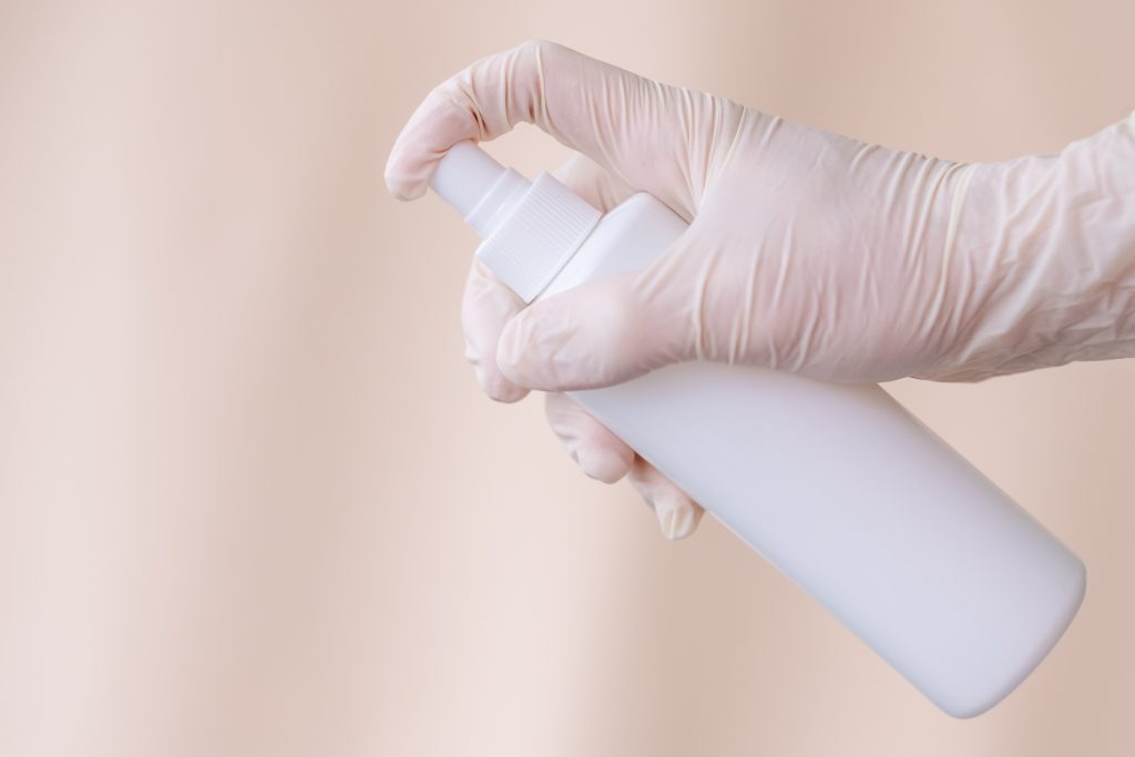 Spray-on powder developed in South Korea stops severe bleeding in just one second