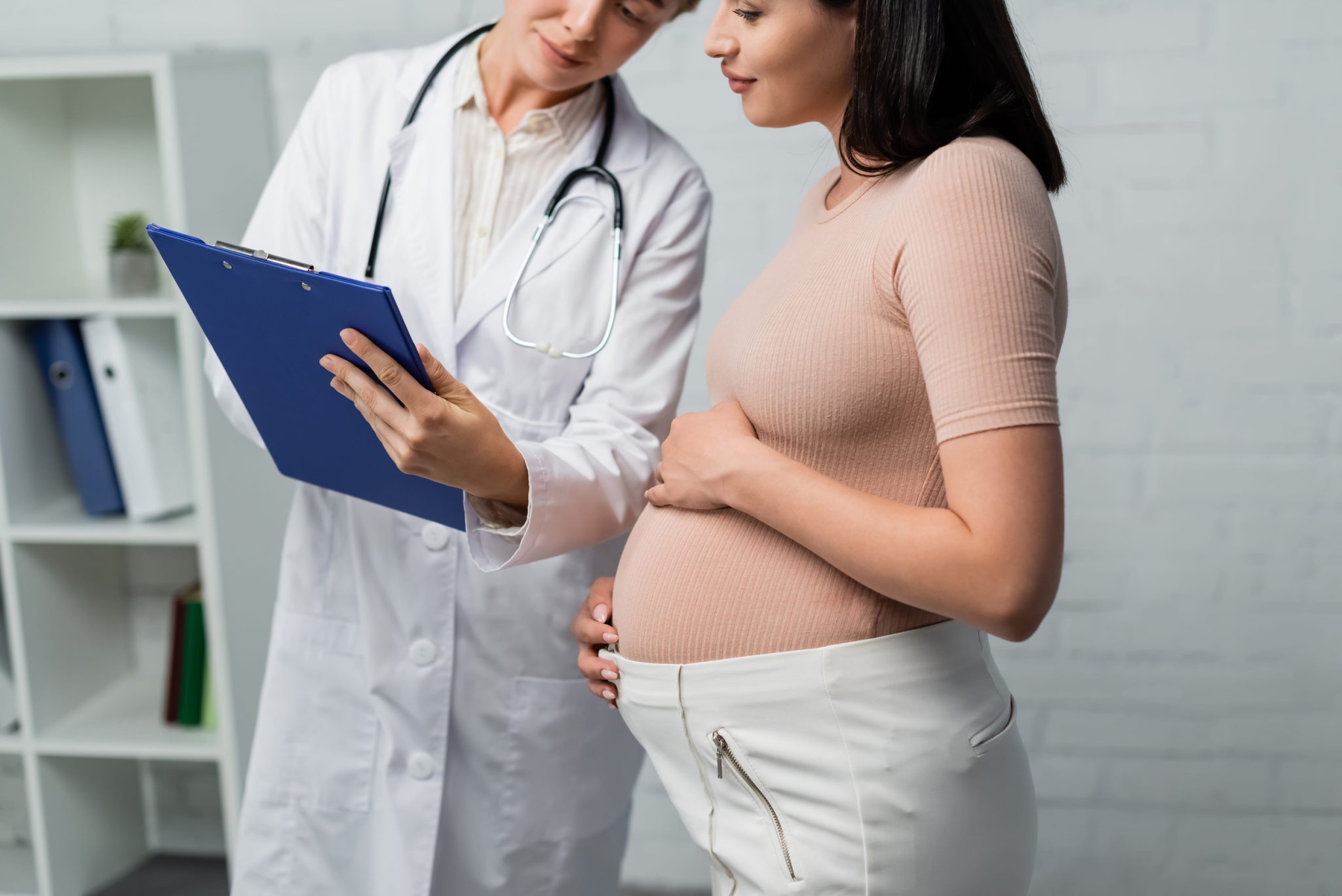 What OB-GYNs want every mother