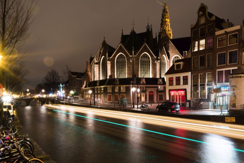 AMSTERDAM BANS MEAT AND FOSSIL FUEL ADS FROM PUBLIC SPACES