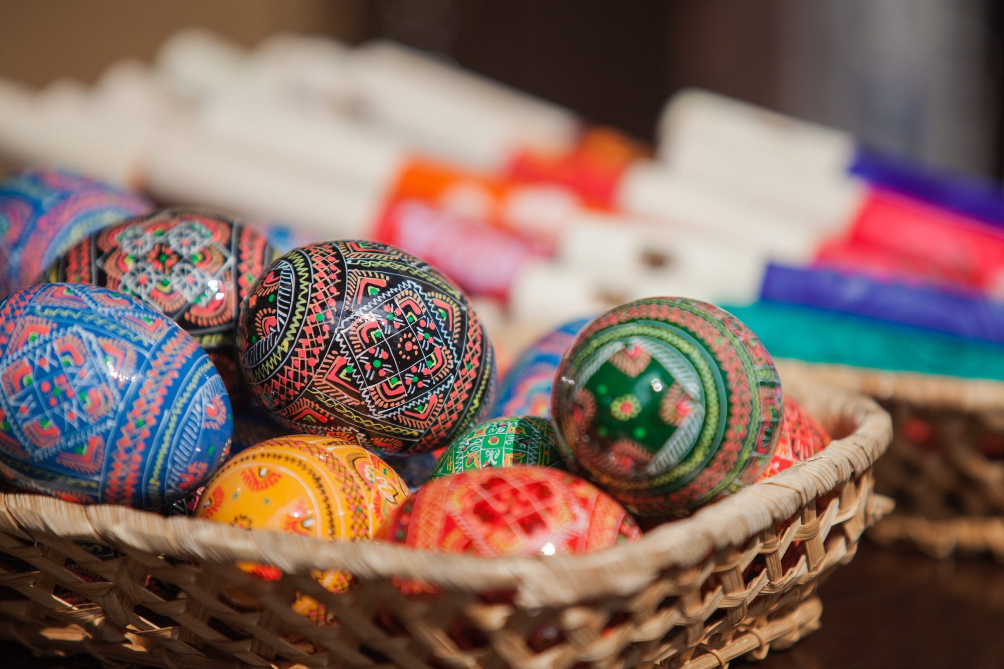 Easter around the world: 9 tra