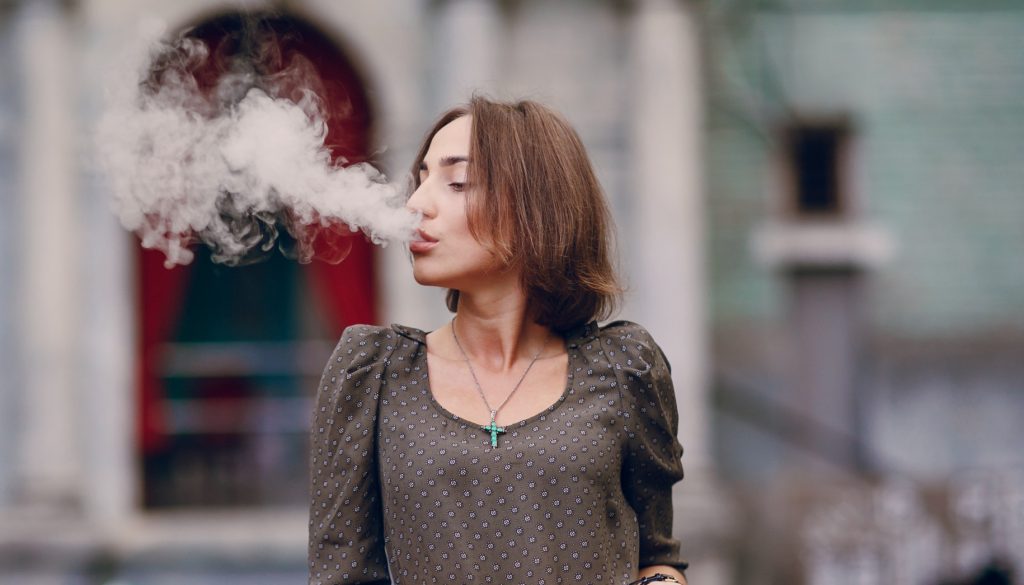 Belgium pioneers EU ban on disposable vapes as Milan acts on outdoor smoking