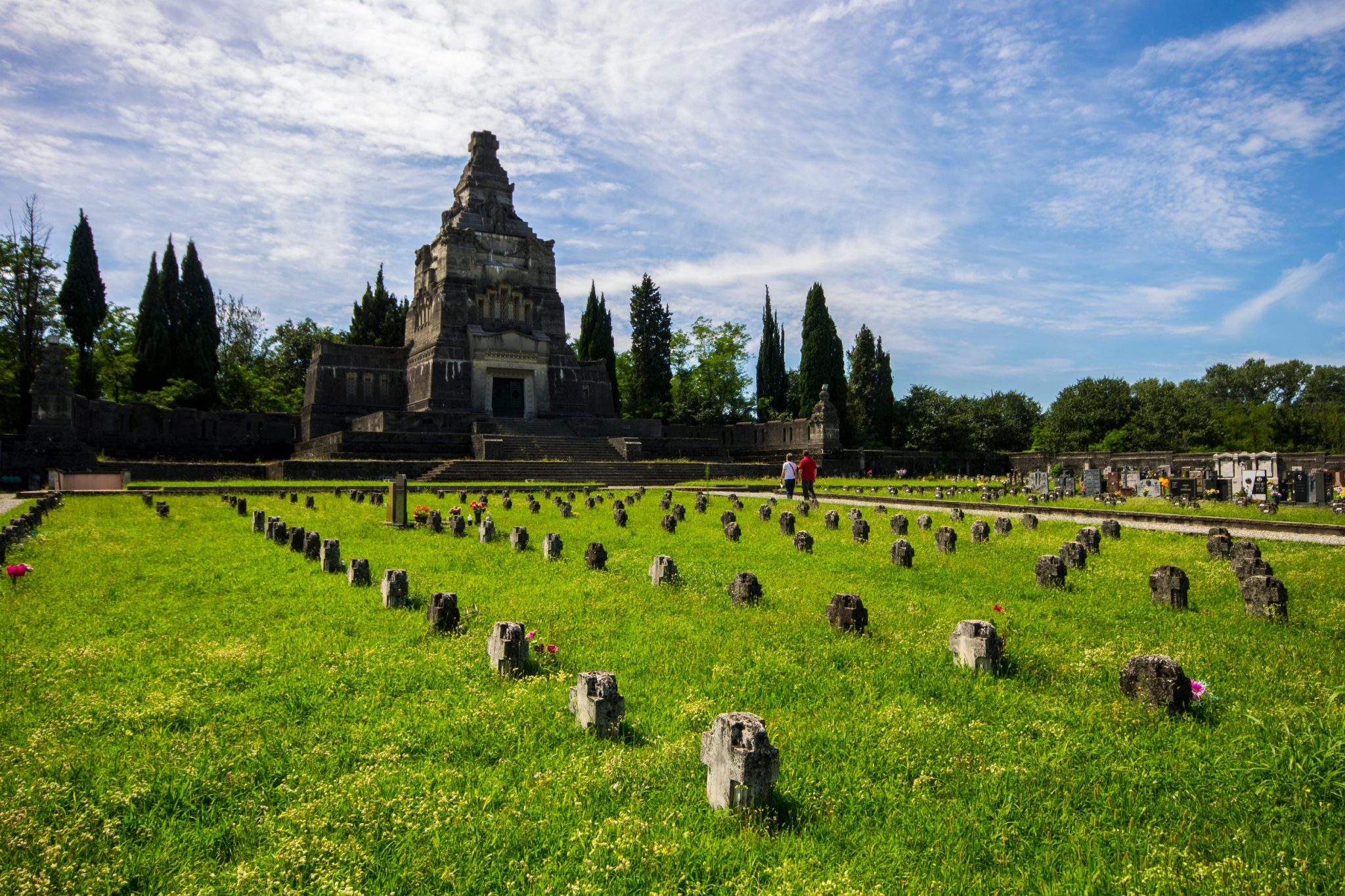 How historic cemeteries help b