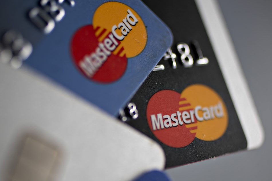 Mastercard bans automatic bill
