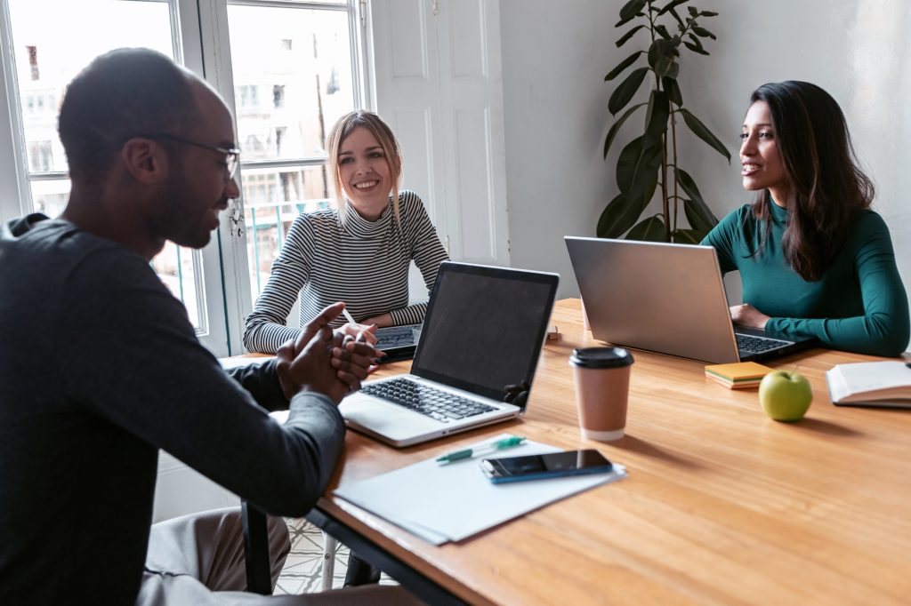 100,000-PERSON STUDY: HUMANS COOPERATE MORE THAN WE THINK