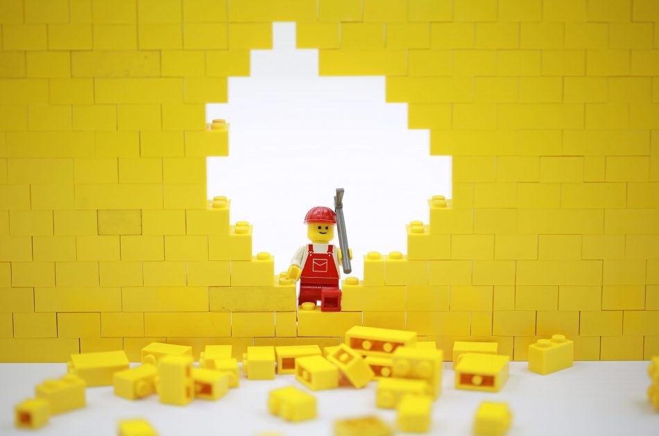 LEGO is ditching plastic bags 