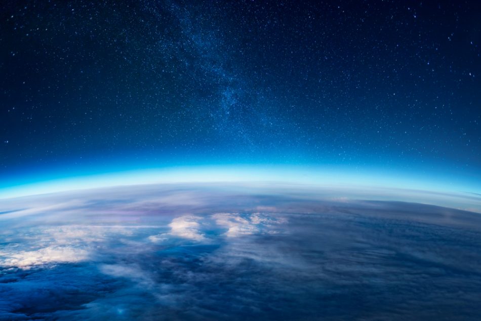 The ozone hole is on track to 