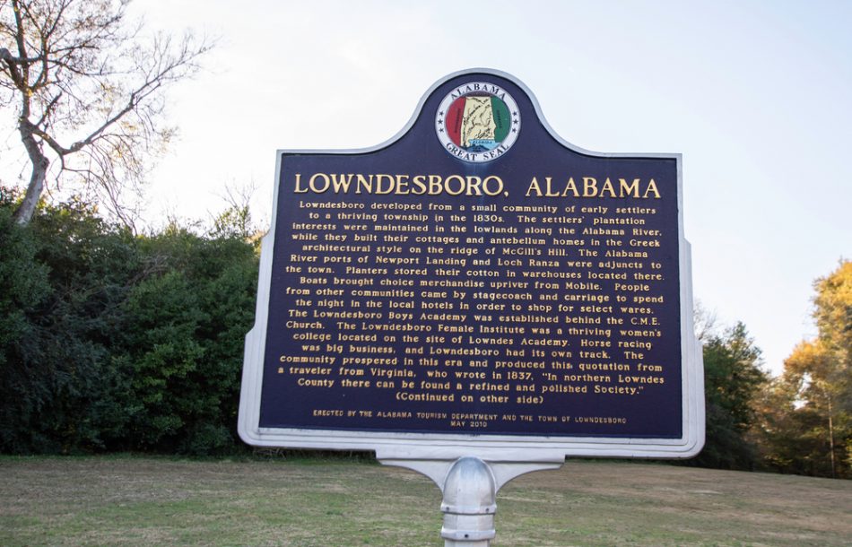 Sign in Lowndes County, Alabama