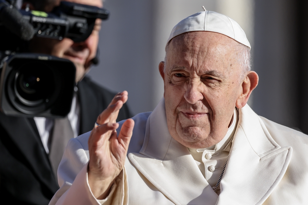 Pope Francis calls on internat