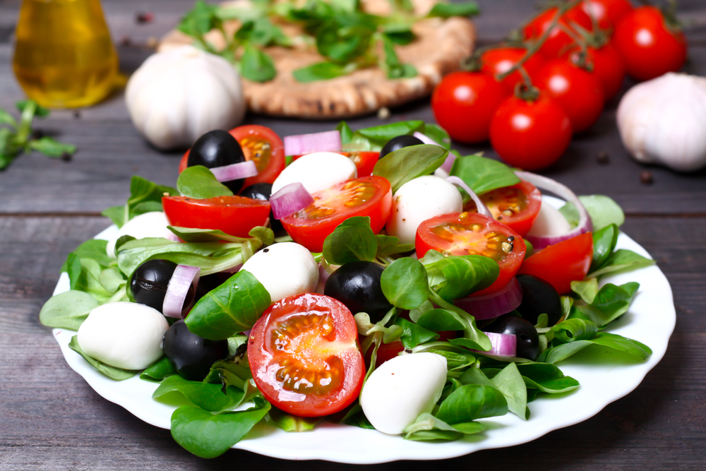 A healthy Mediterranean diet i
