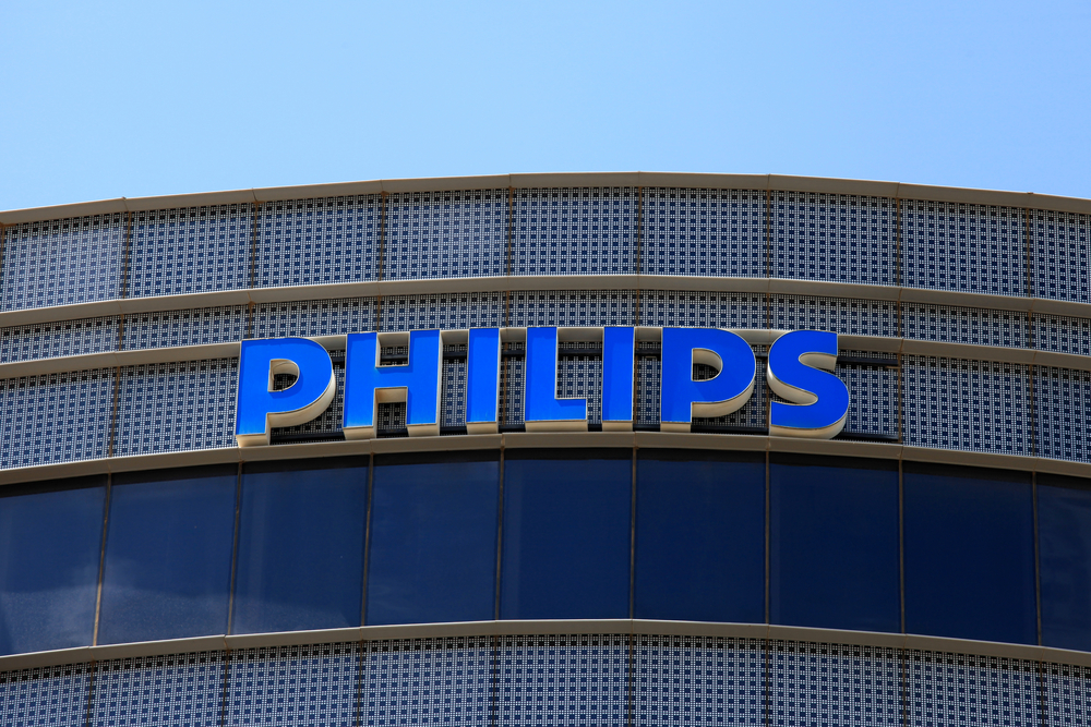 Philips Electronics commits to