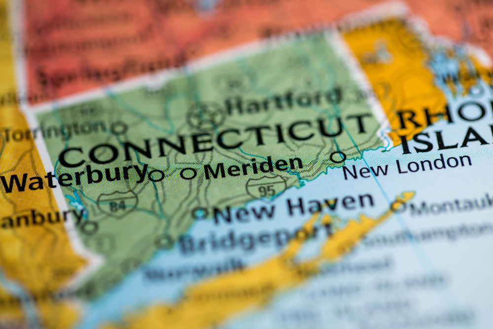 Connecticut passes new gun con